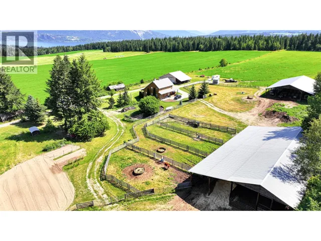 2990 50 Street NW, Salmon Arm, British Columbia V1E4M2