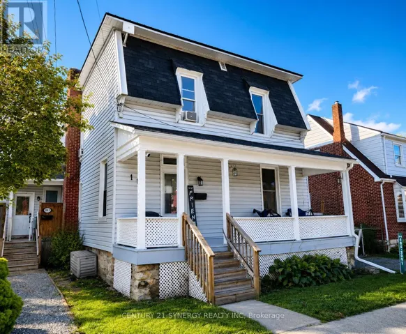 114 MAIN STREET E, Smiths Falls, Ontario K7A1B2