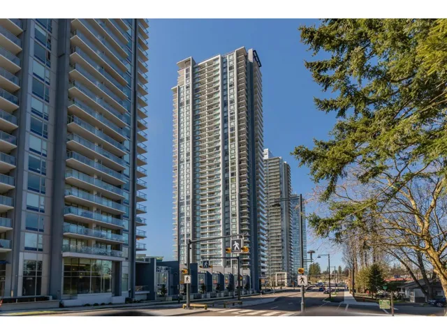 4701 13696 100 AVENUE, Surrey, British Columbia V3T0L5