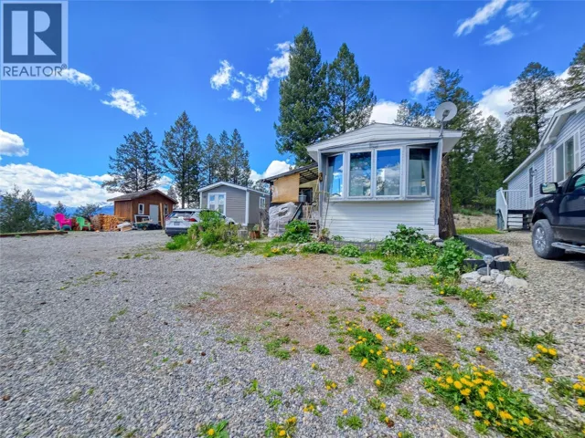 8634 93/95 Highway Unit# 28, Radium Hot Springs, British Columbia V0A1M0