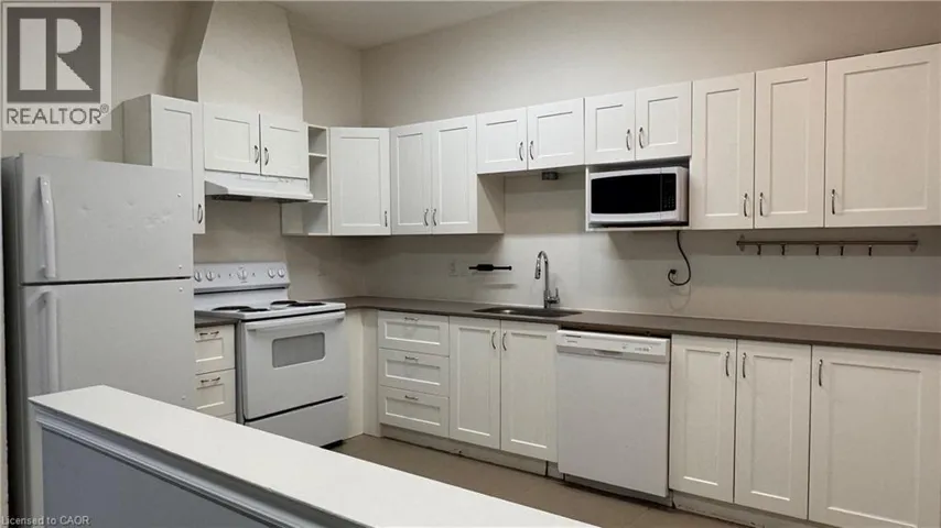 58 BEVERLY Street Unit# 106, Cambridge, Ontario N1R3Z7