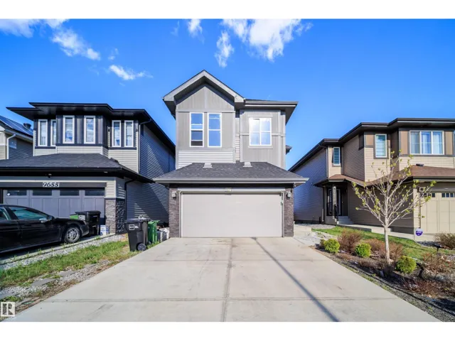9651 229 ST NW, Edmonton, Alberta T5T7M7
