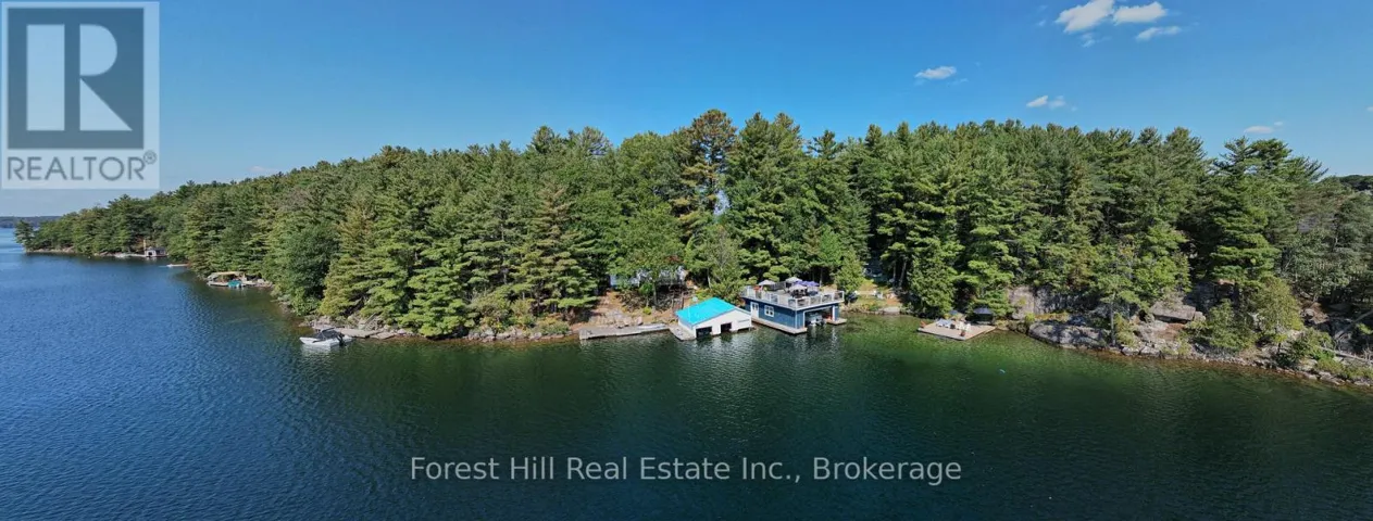 29SL4 CLIFTON ISLAND, Muskoka Lakes (Watt), Ontario P0G1G0