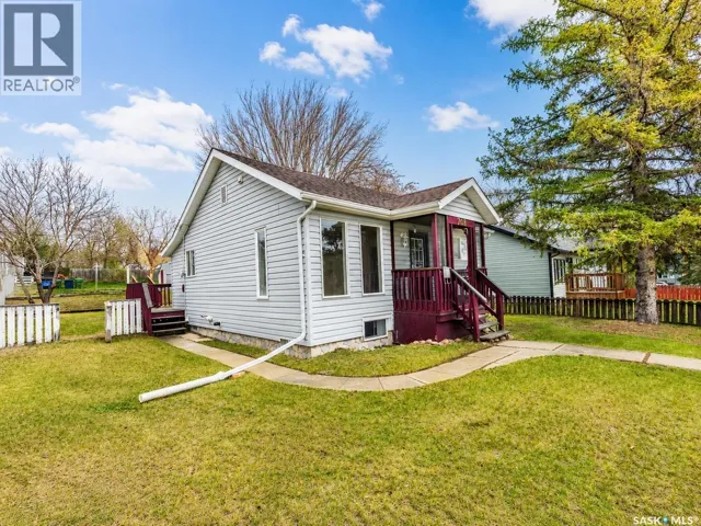 768 Caribou STREET W, Moose Jaw, Saskatchewan S6H2K9