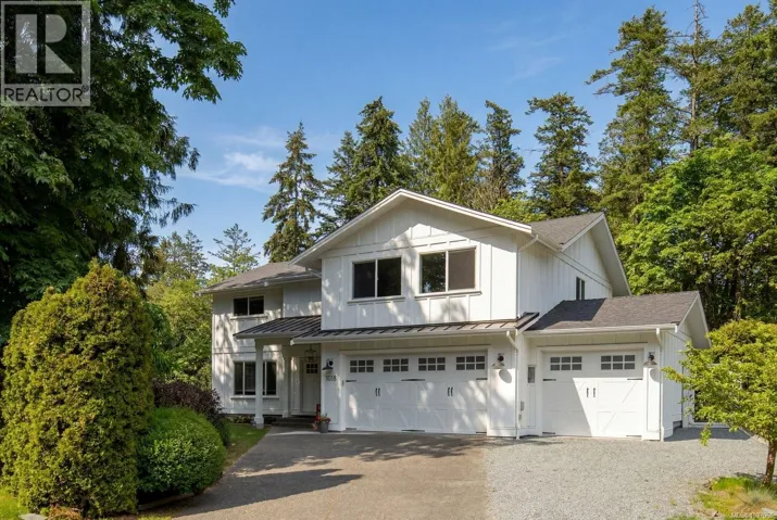 1018 Elstree Close, Central Saanich, British Columbia V8M1A4