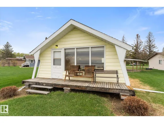 210 2 Street, Rural Lac Ste. Anne County, Alberta T0E1A0