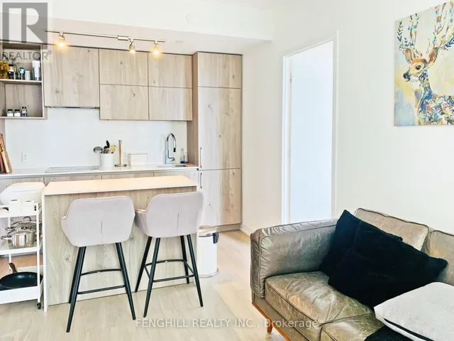 5002 - 1 YORKVILLE AVENUE, Toronto (Annex), Ontario M4W0B1