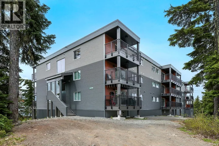 303 695 Castle Crag Cres, Courtenay, British Columbia V9J1L0