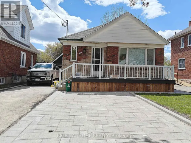 UPPER - 92 CADILLAC AVENUE S, Oshawa (Central), Ontario L1H5Z2