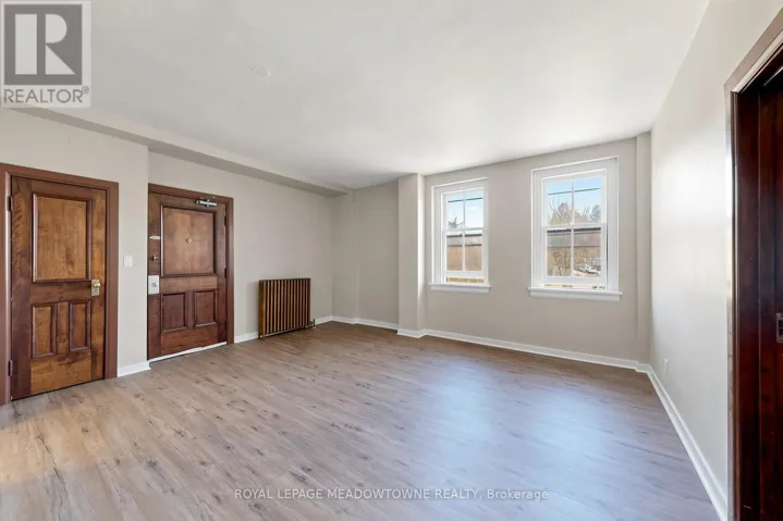 1 - 70 MILL STREET, Halton Hills (Georgetown), Ontario L7G2C9