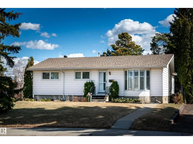 10231 46 ST NW, Edmonton, Alberta T6A1X9