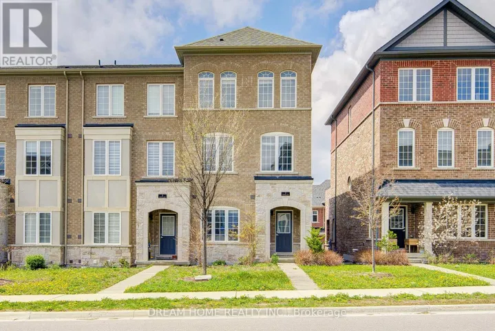 7 HESWALL LANE, Newmarket (Glenway Estates), Ontario L3Y0E1