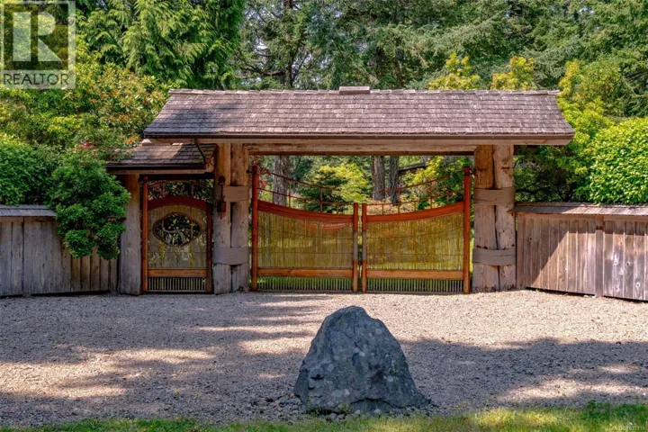 9 Teapot Rd, Lasqueti Island, British Columbia V0R2J0