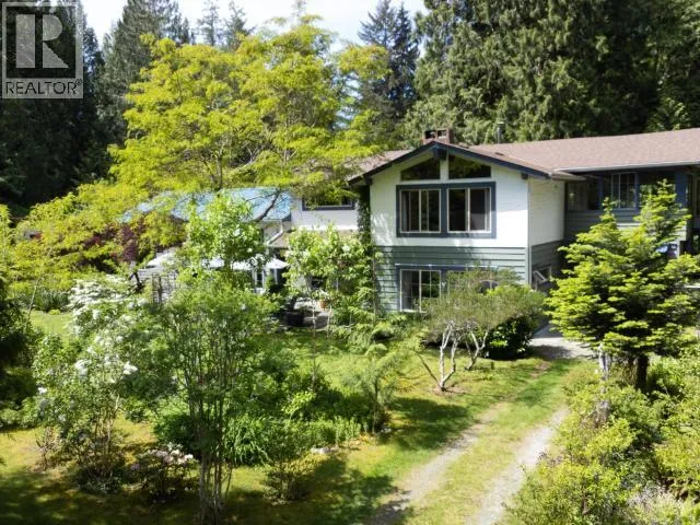 2241 ROBERTS ROAD, Powell River, British Columbia None