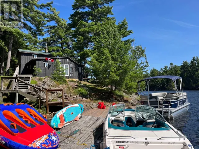 104 KAWIGAMOG LAKE, Parry Sound Remote Area (Blair), Ontario P0H1S0