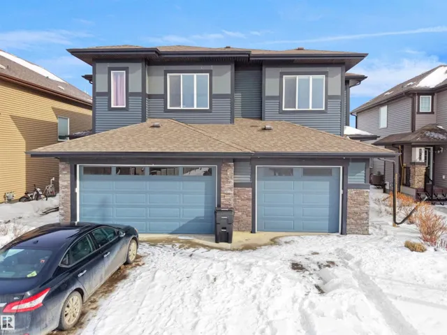 8921 217 ST NW NW, Edmonton, Alberta T5T7C4