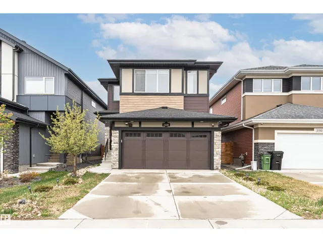 2330 KELLY CI SW, Edmonton, Alberta T6W4K2