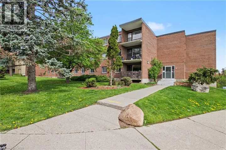 4 AVALON Place Unit# 105, Kitchener, Ontario N2M4N6