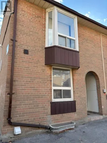 #73 - 246 JOHN GARLAND BOULEVARD, Toronto (West Humber-Clairville), Ontario M9V1N8