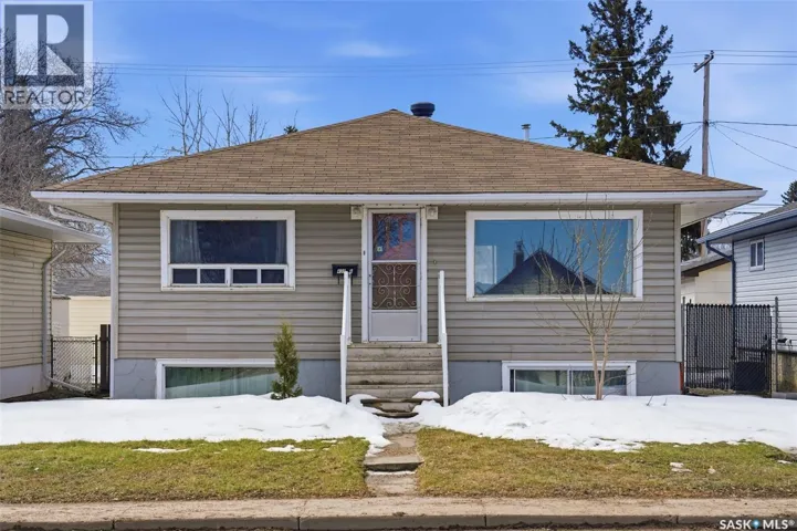 439 22nd STREET E, Prince Albert, Saskatchewan S6V1V5
