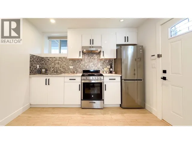 2723 TURNER STREET, Vancouver, British Columbia V5K2G8