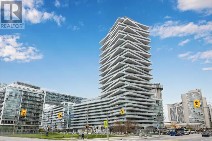 208 - 15 QUEENS QUAY E, Toronto (Waterfront Communities), Ontario M5E0A5
