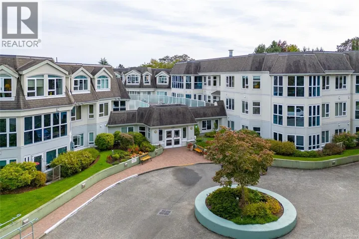 313 1521 Church Ave, Saanich, British Columbia V8P5T7