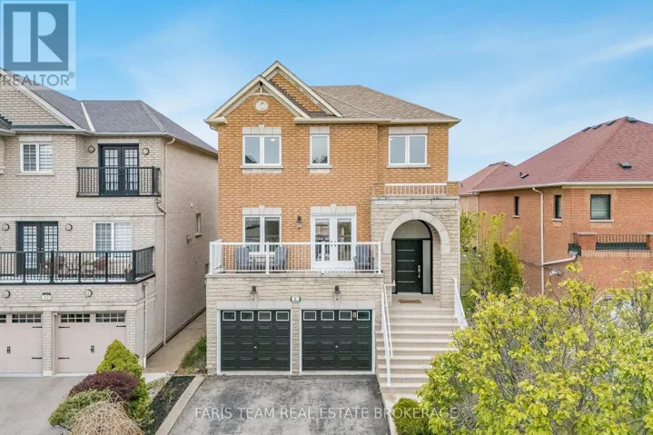 8 PIETRO DRIVE, Vaughan (Vellore Village), Ontario L6A3K5
