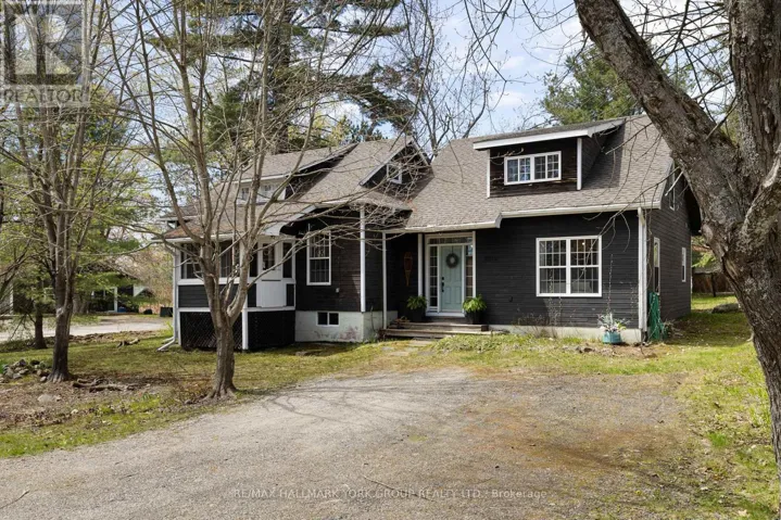 1013 GREY STREET, Muskoka Lakes (Medora), Ontario P0C1A0