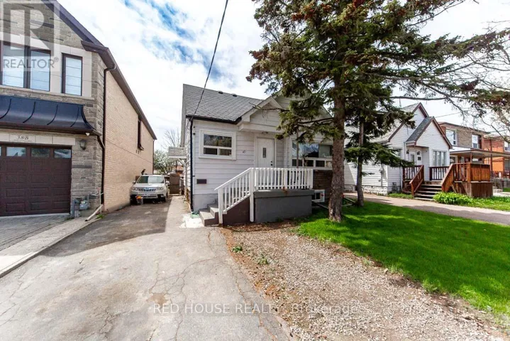 40 NORTH WOODROW BOULEVARD, Toronto (Clairlea-Birchmount), Ontario M1K1W3