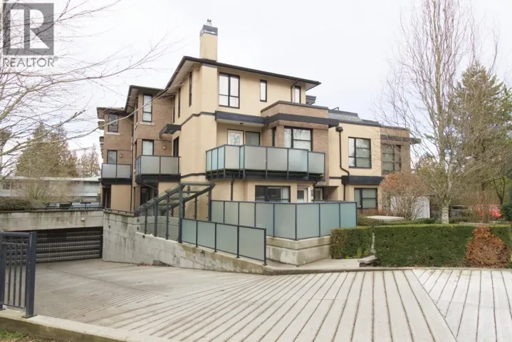 28 1863 WESBROOK MALL, Vancouver, British Columbia V6T2J7