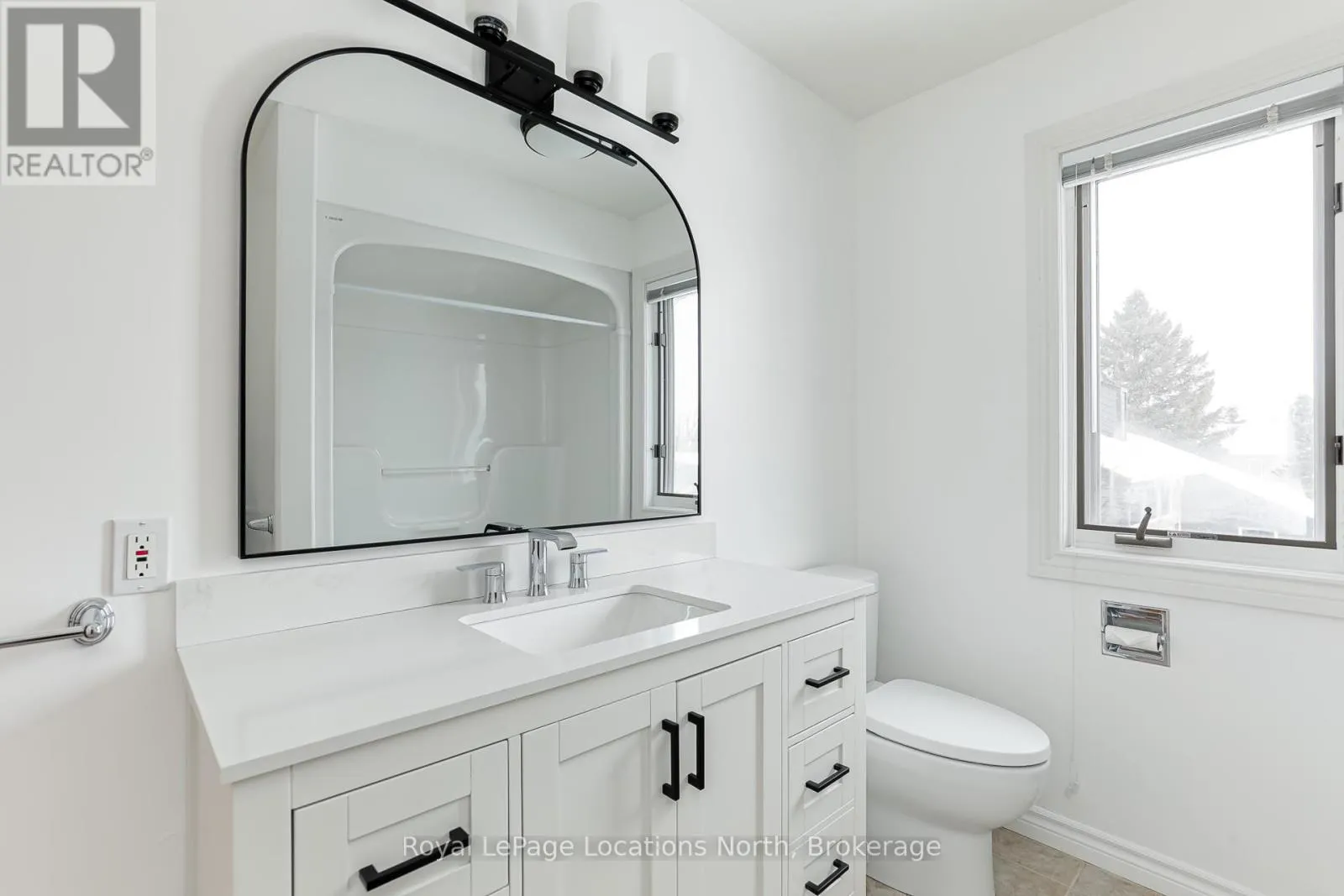 guest bath 1