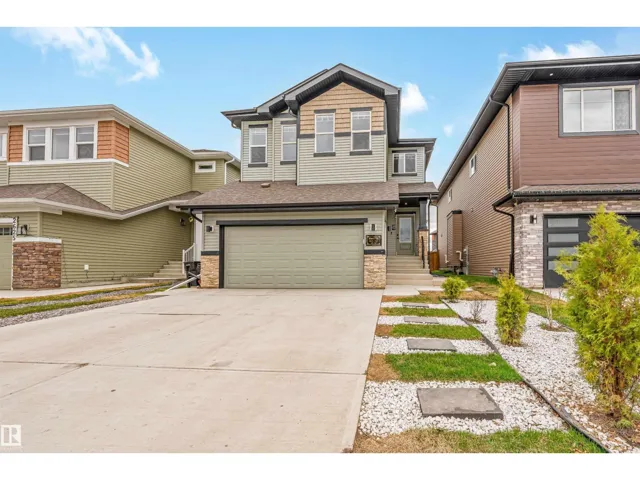2629 15A AV NW, Edmonton, Alberta T6T2T7