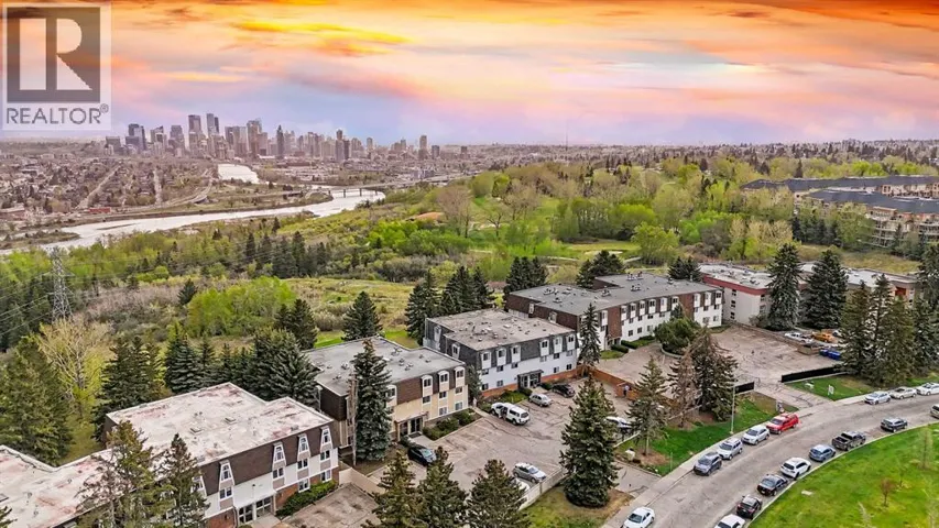 301, 508 Cedar Crescent SW, Calgary, Alberta T3C2Y8