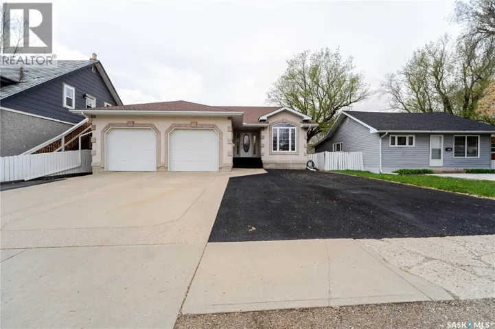 1054 Monk AVENUE, Moose Jaw, Saskatchewan S6H4E4