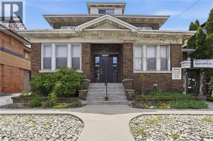 826 MAIN Street E, Hamilton, Ontario L8M1L6