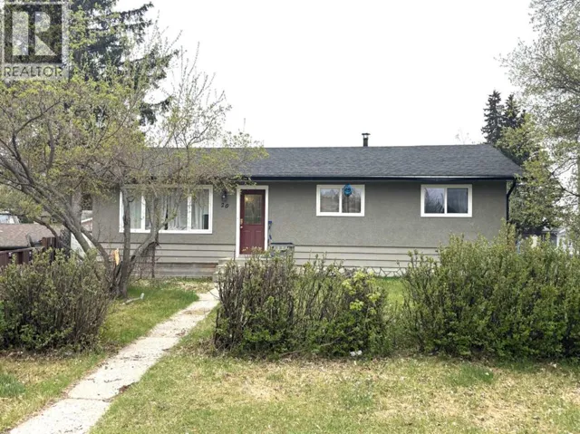 20 Virginia Avenue, Whitecourt, Alberta T7S1H2
