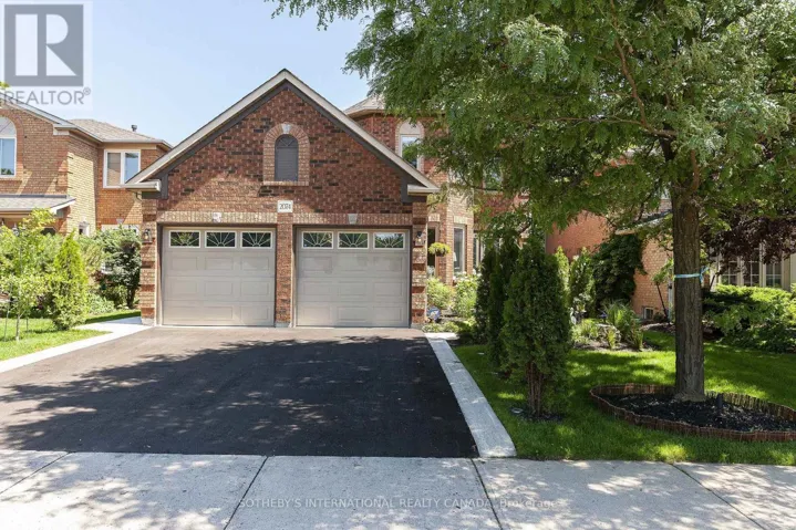 2074 BRAYS LANE, Oakville (GA Glen Abbey), Ontario L6M2S6