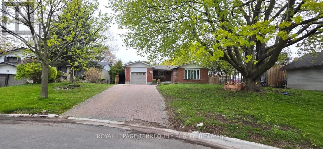 134 SWITZER DRIVE, Oshawa (Centennial), Ontario L1G3J7