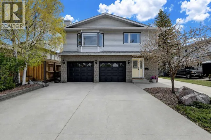8917 102 Avenue, Grande Prairie, Alberta T8X1E9