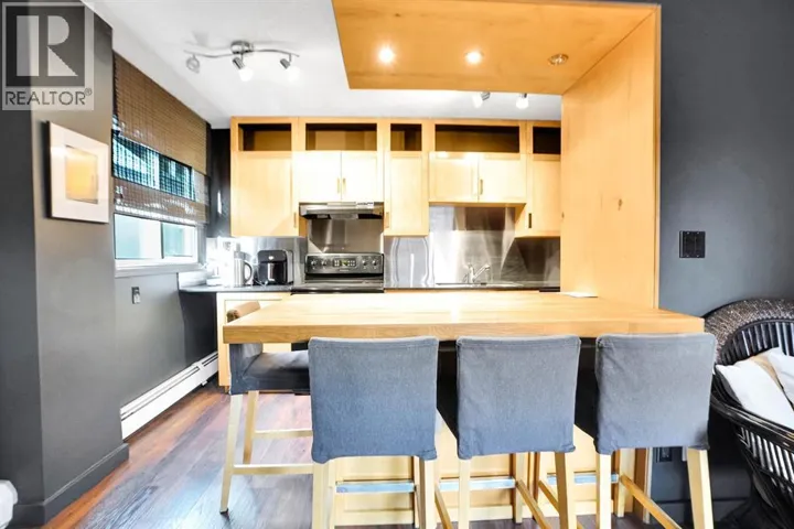 405, 823 19 Avenue SW, Calgary, Alberta T2T0H6