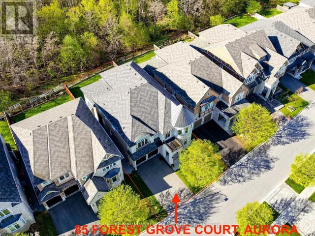 85 FOREST GROVE COURT, Aurora, Ontario L4G3G4