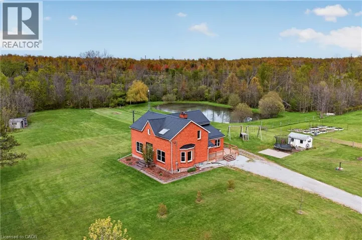 2266 PETTIT Road, Fort Erie, Ontario L2A5M4