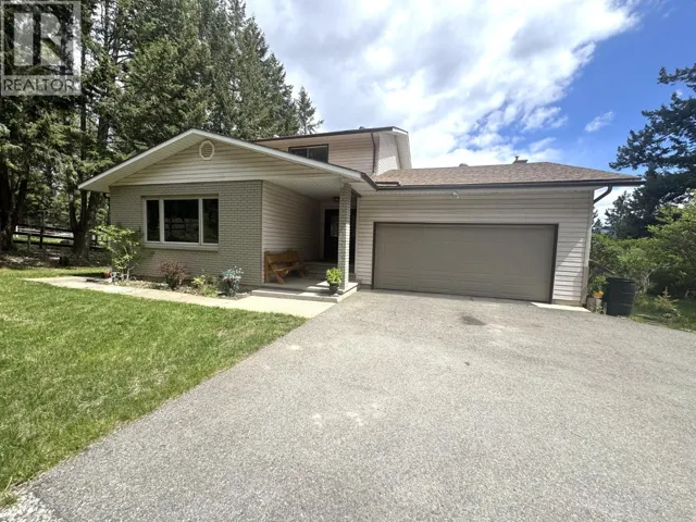 380 IVY Road, Cranbrook, British Columbia V1C6W6