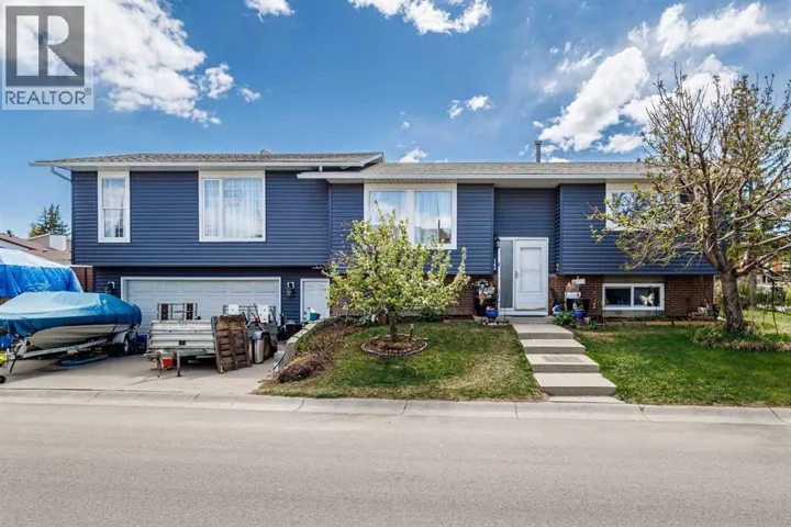 169 Beddington Circle NE, Calgary, Alberta T2K2E3