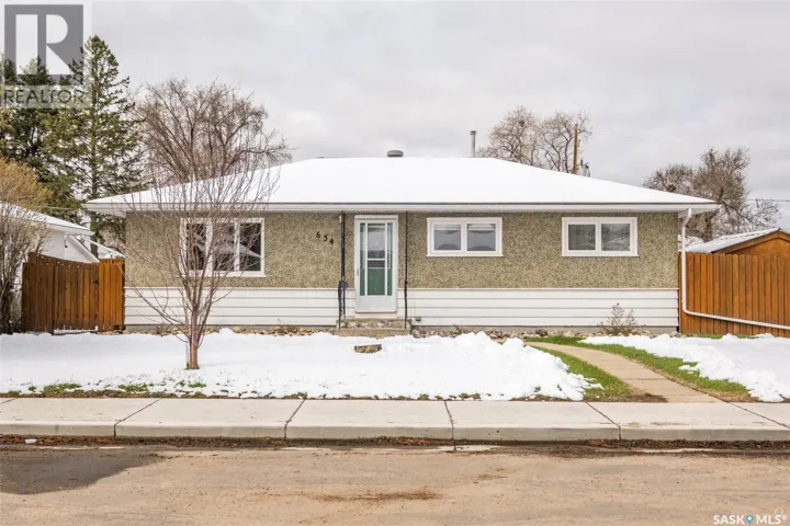 654 23rd STREET W, Prince Albert, Saskatchewan S6V4H3