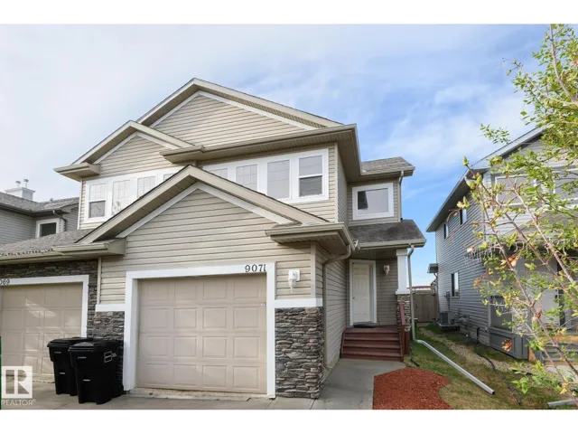9071 SCOTT CR NW, Edmonton, Alberta T6R0E7