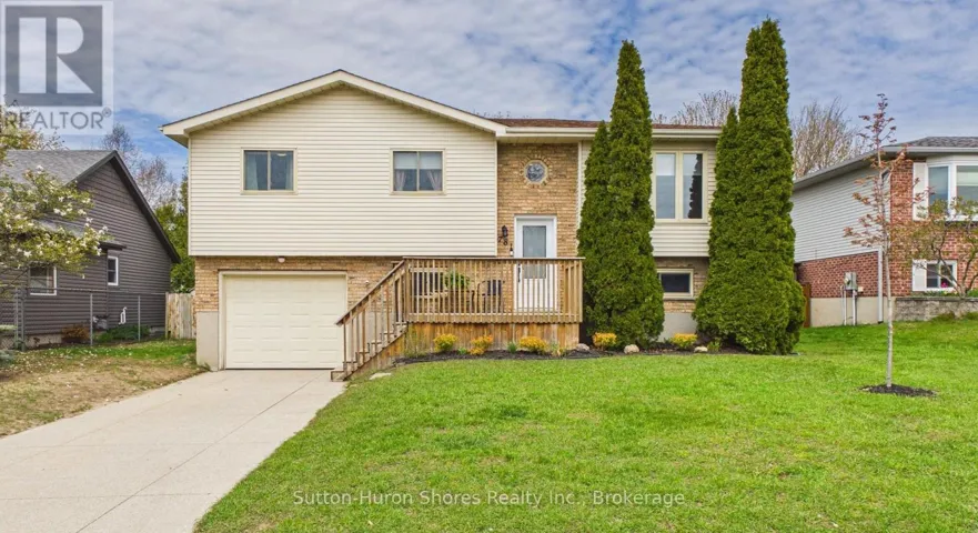 781 BRADFORD STREET, Saugeen Shores, Ontario N0H2C4