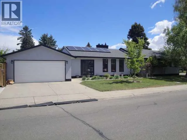 1611 24 Street S, Lethbridge, Alberta T1K2M2