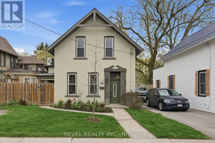 52 CAMBRIDGE STREET N, Kawartha Lakes (Lindsay), Ontario K9V4C7